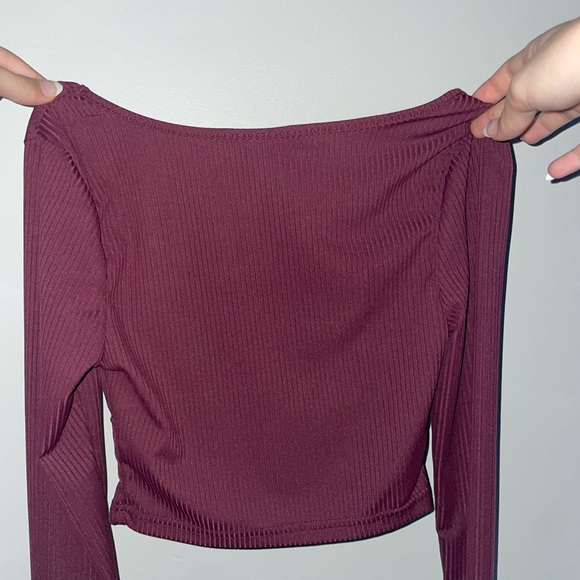 Shein long sleeve crop top - Picture 2 of 3